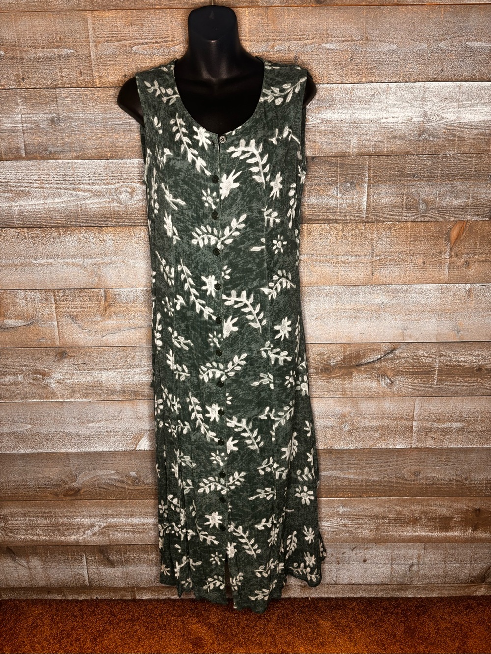 24 Karat 90s rayon leaf print boho button up maxi dress one size beach dress